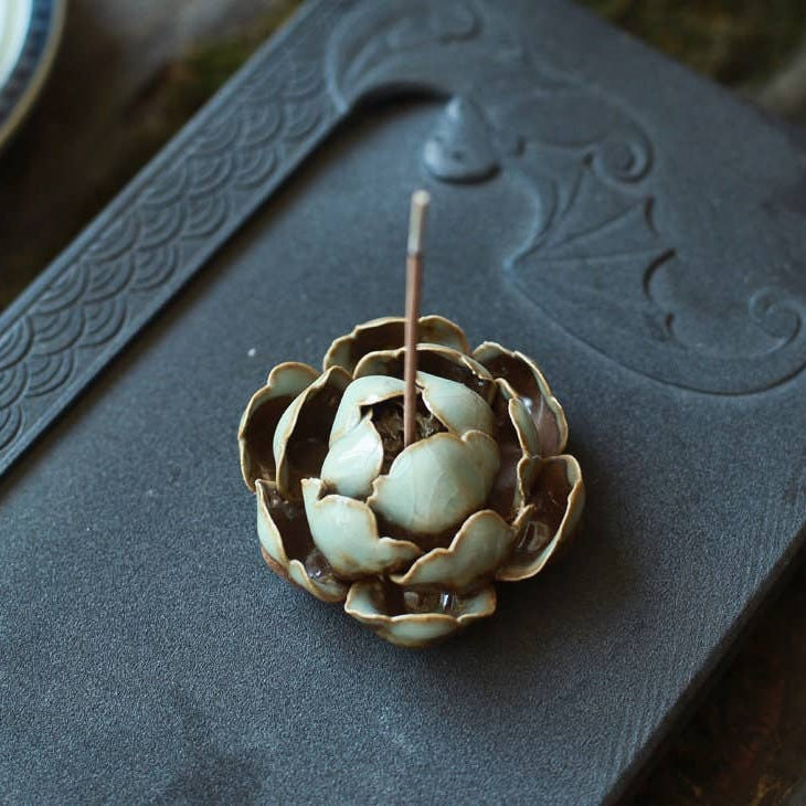 Handmade Ceramic Artichoke Incense Holder - Green