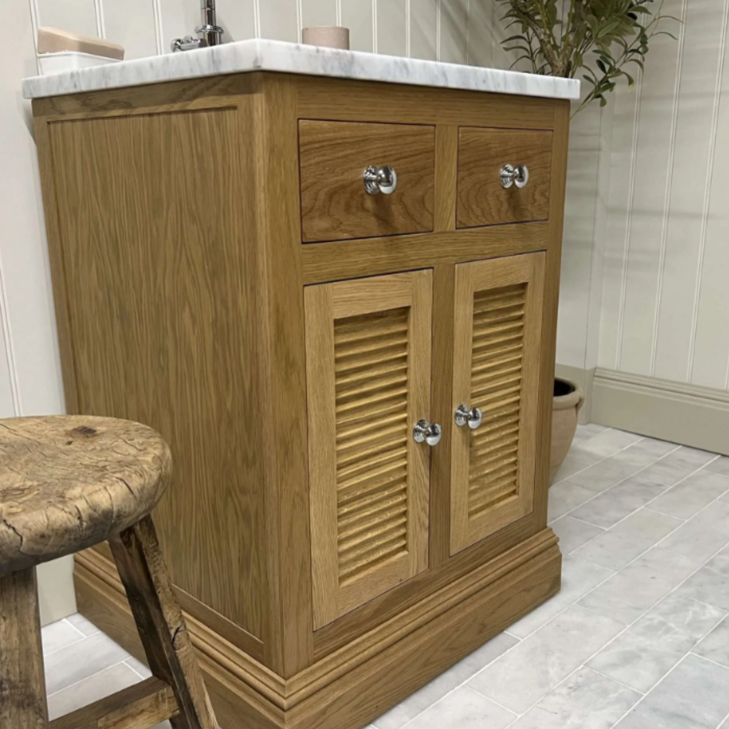 The Burghley Vanity Unit