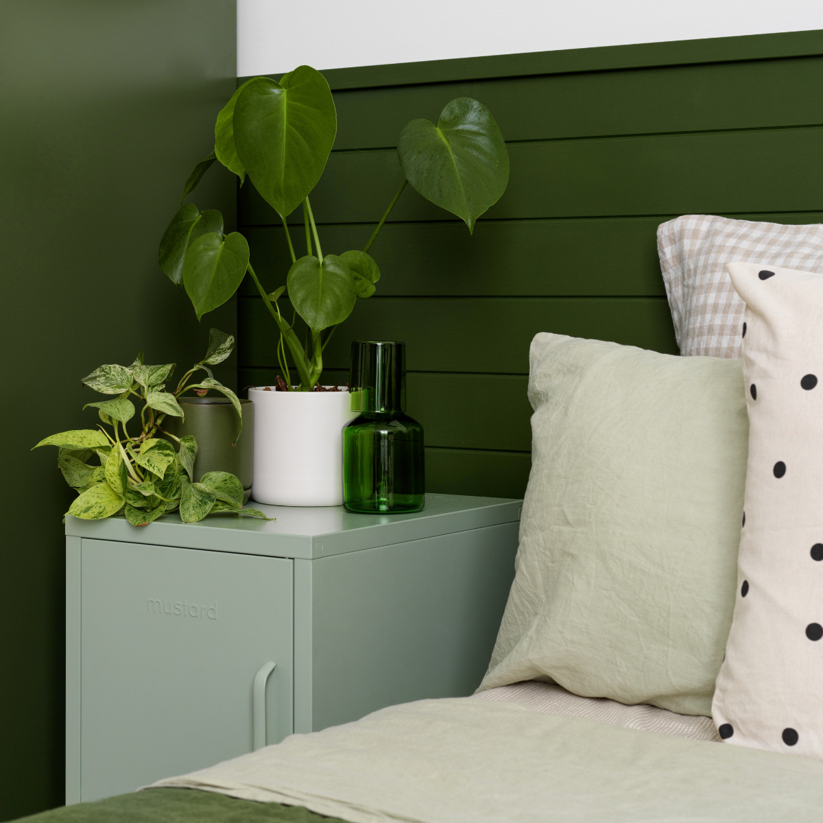 Mustard Made - Shorty Locker - Left Opening - Sage