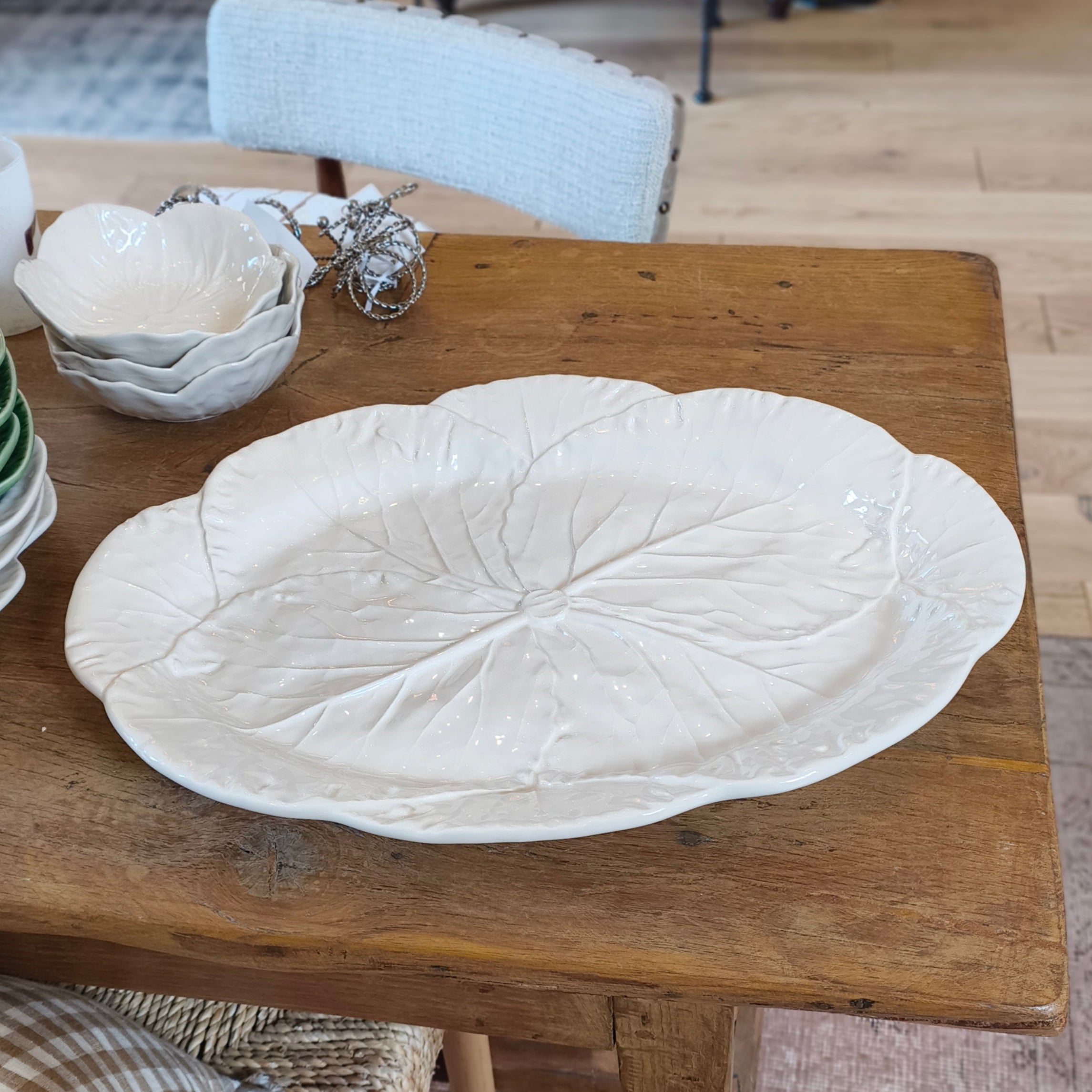 Cream Cabbage Leaf Large Oval Platter - Bordallo Pinheiro