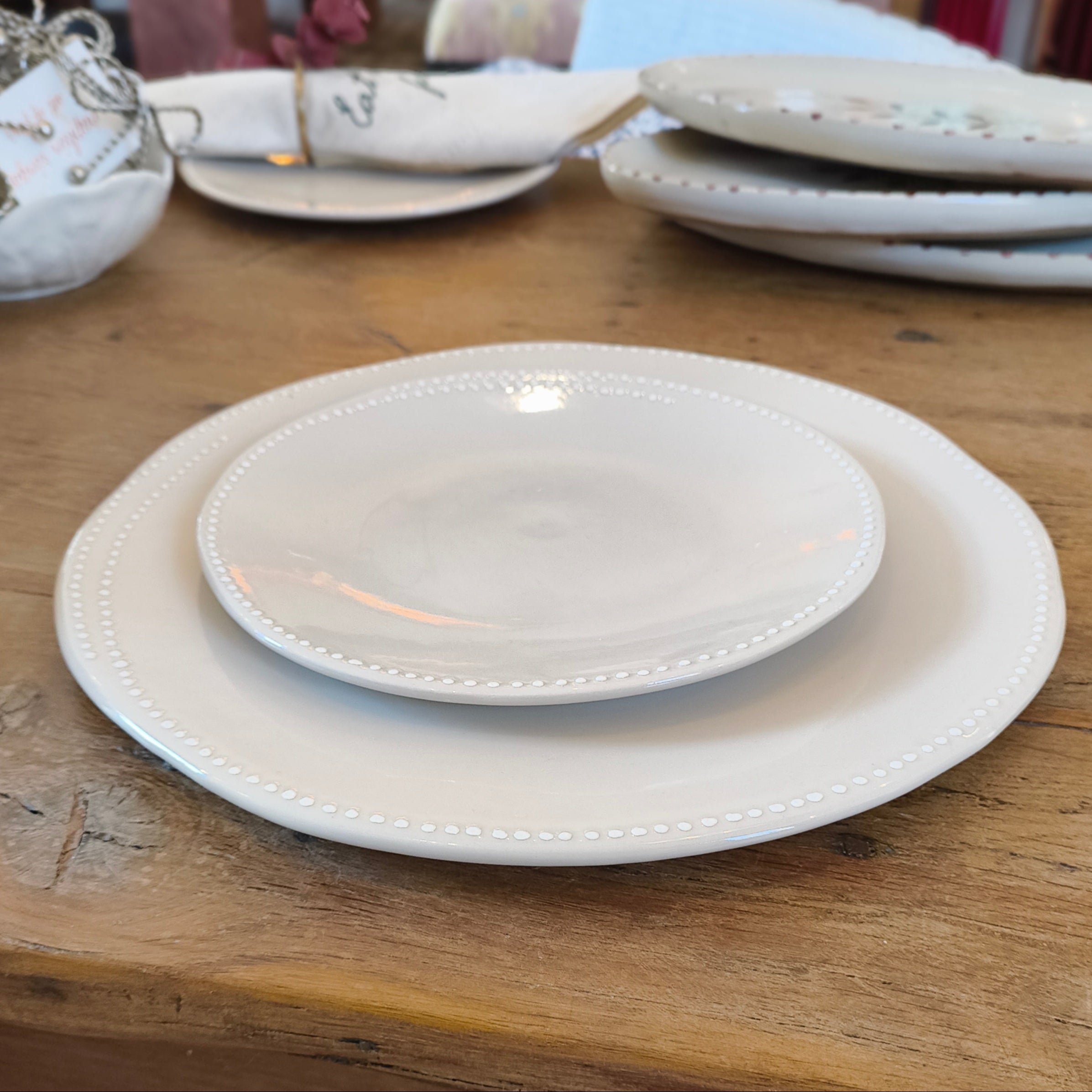 Fiorirà un Giardino Dots Dinner Plate - Cream