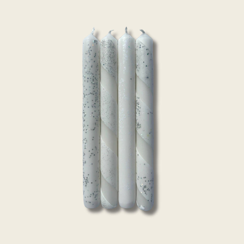 Snowflakes Dip Dye Dinner Candle - Set of 4