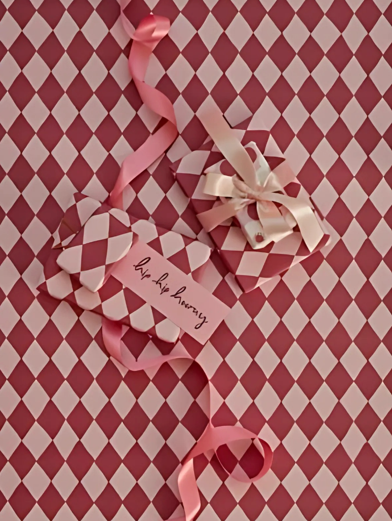 Mauve Pink Diamond Gift Wrap