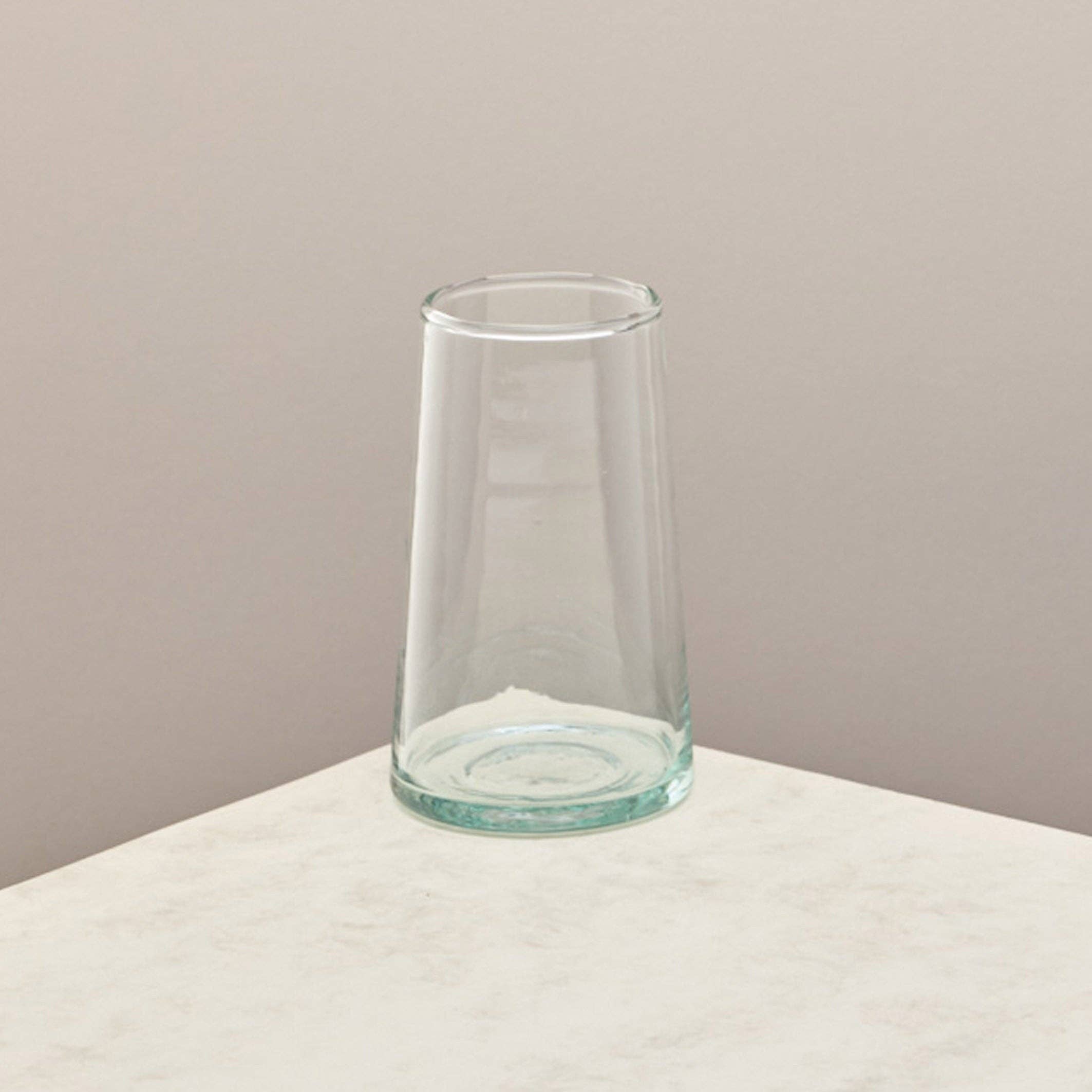 Set of highball glasses in recycled glass, detail view