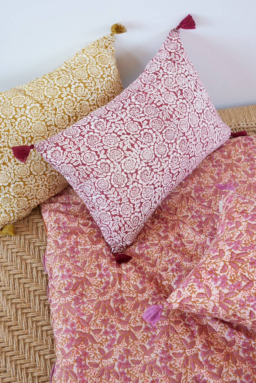 Nalini Pink sofa cover, view 4