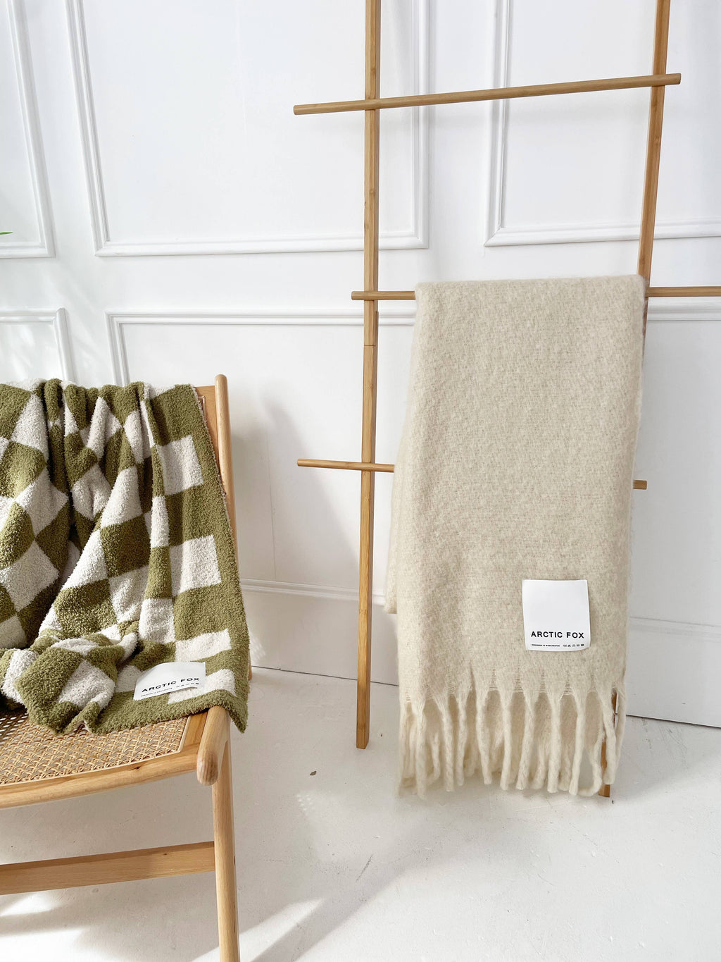 Reykjavik Throw in pebble beige, view 7