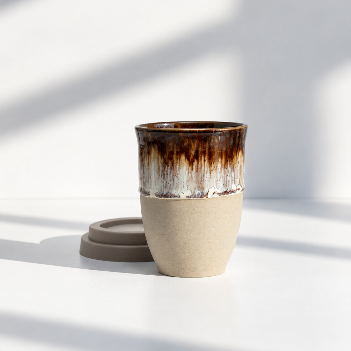 Detail of the glaze on the Rome Classic coffee cup