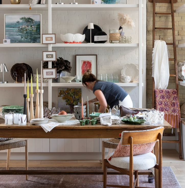Treowe sample, showroom and seconds sale event