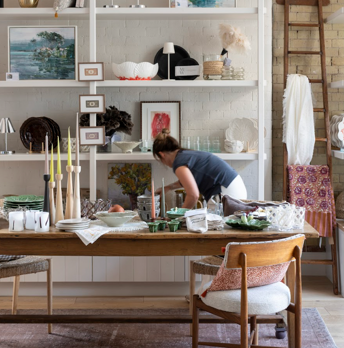 Treowe sample, showroom and seconds sale event