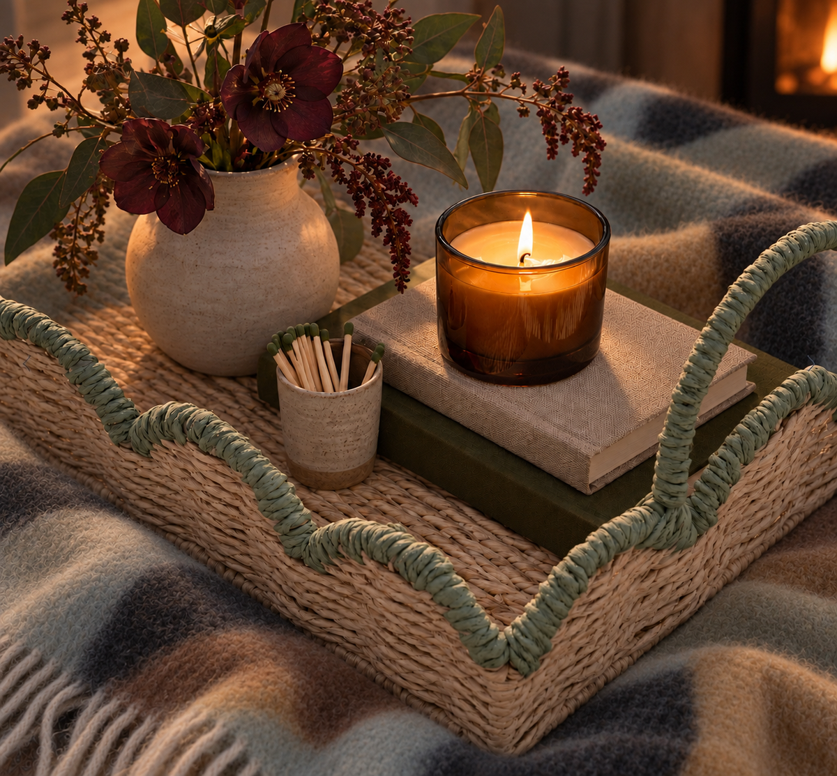 Scalloped Green Edge Tray