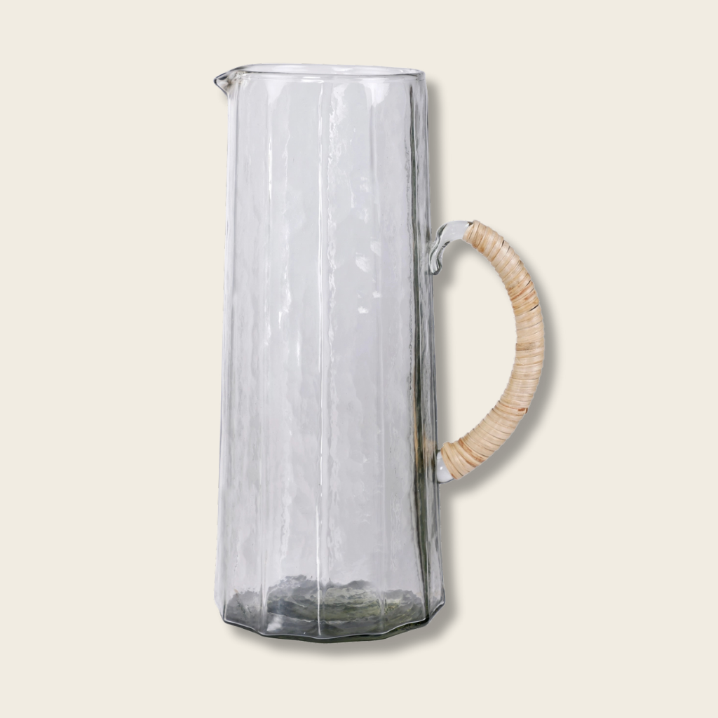 Light_smoke_water_pitcher